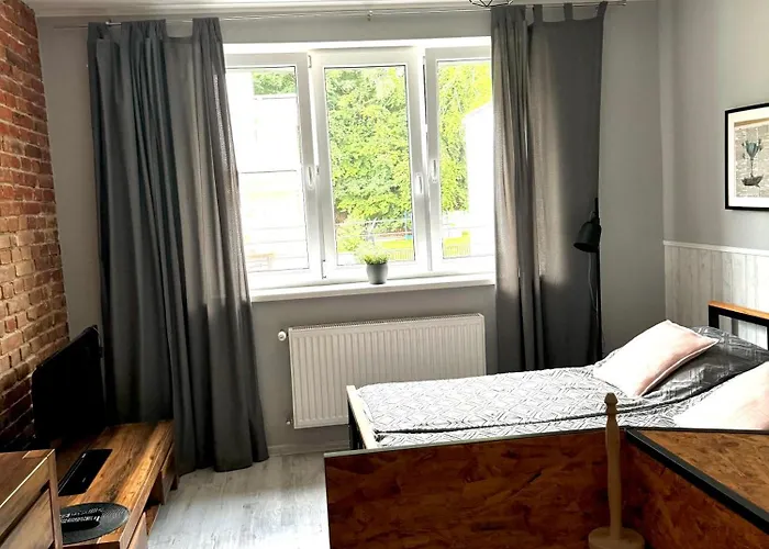 公寓 Totugdynia 7 *